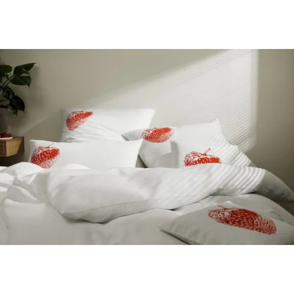 Elegante Erdbeere Bettwäsche-Set Aus Halbleinen – 135×200 / 40×80 Cm – Weiß-rot 5