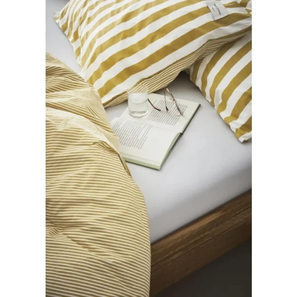 Marc O’Polo Mikkeli Bettwäsche-Set – 135×200 / 80×80 Cm – Sunrise Yellow 4