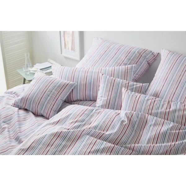 Elegante Rainbow Bettwäsche-Set Aus Mako-Batist – 135×200 / 40×80 Cm – Rosé-rot 3